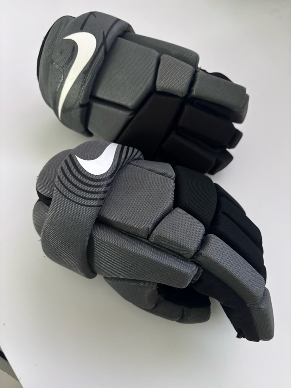 Nike Youth Gloves in Black, Gray and Blue